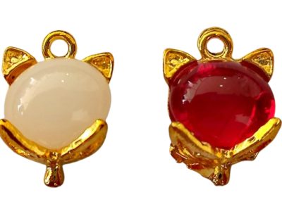 Dije De Gato Con Perla Blanca O Roja — MKS Mercería